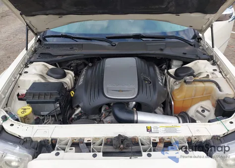 2005 Chrysler 300C из США, поврежденный, VIN 2C3JA63H75H667693